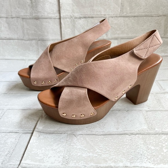 Faux wood and mauve suede platform heels - Picture 3 of 9